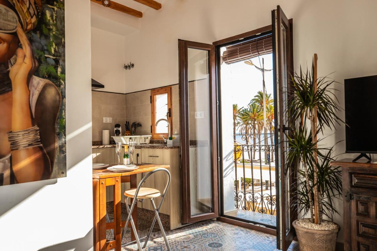 Hb Costablanca Apartamientos Junto Al Mar Leilighet Villajoyosa Eksteriør bilde