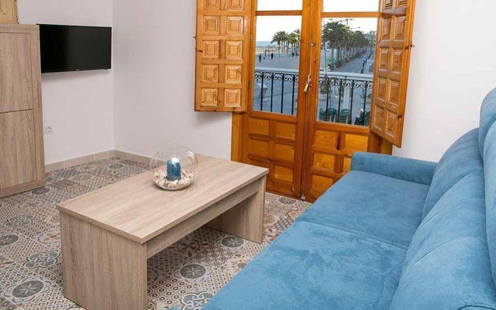 Hb Costablanca Apartamientos Junto Al Mar Leilighet Villajoyosa Eksteriør bilde